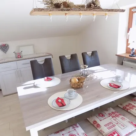 In Rassreuth Mit Gemeinsamem Pool By Interhome *