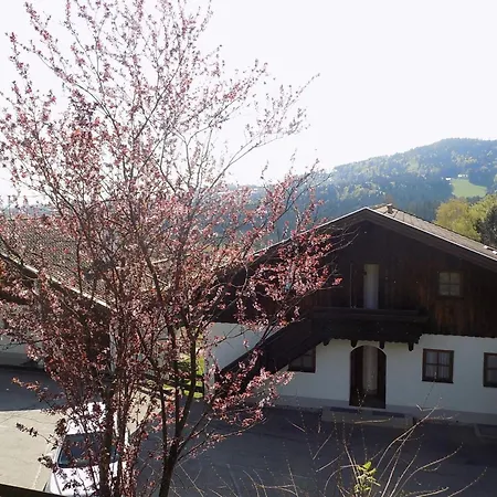 Διαμέρισμα In Rassreuth Mit Gemeinsamem Pool By Interhome Freudensee