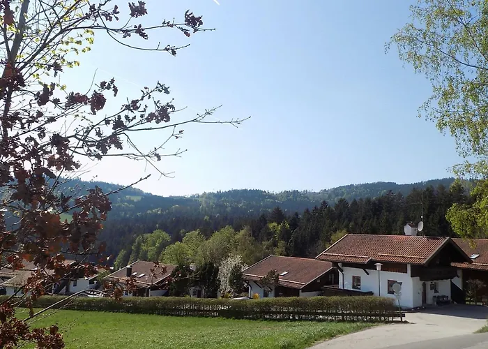 In Rassreuth Mit Gemeinsamem Pool By Interhome
