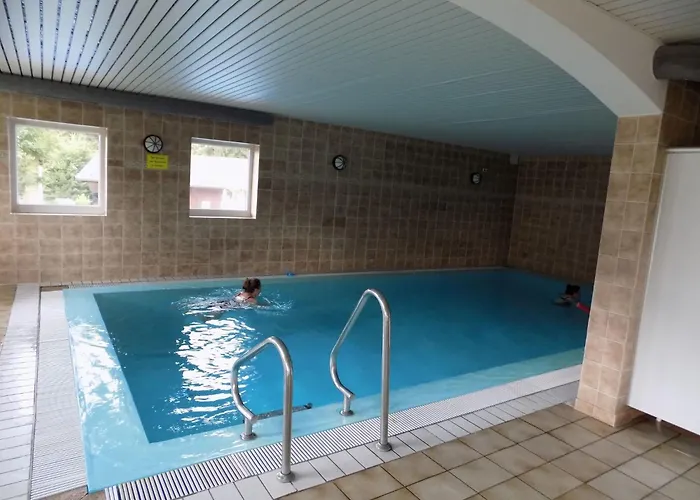 In Rassreuth Mit Gemeinsamem Pool By Interhome Apartman Freudensee